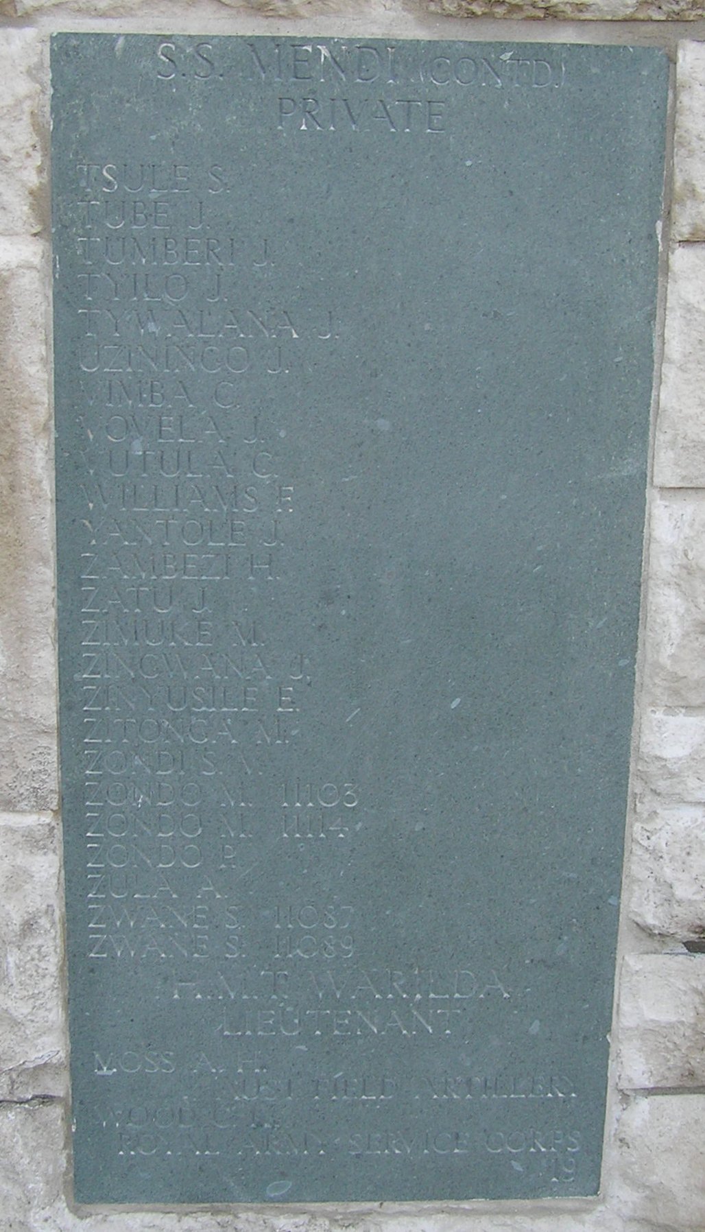 Photo from /search/photos/United Kingdom/Hampshire/HOLLYBROOK MEMORIAL SOUTHAMPTON/vovela_j.jpg